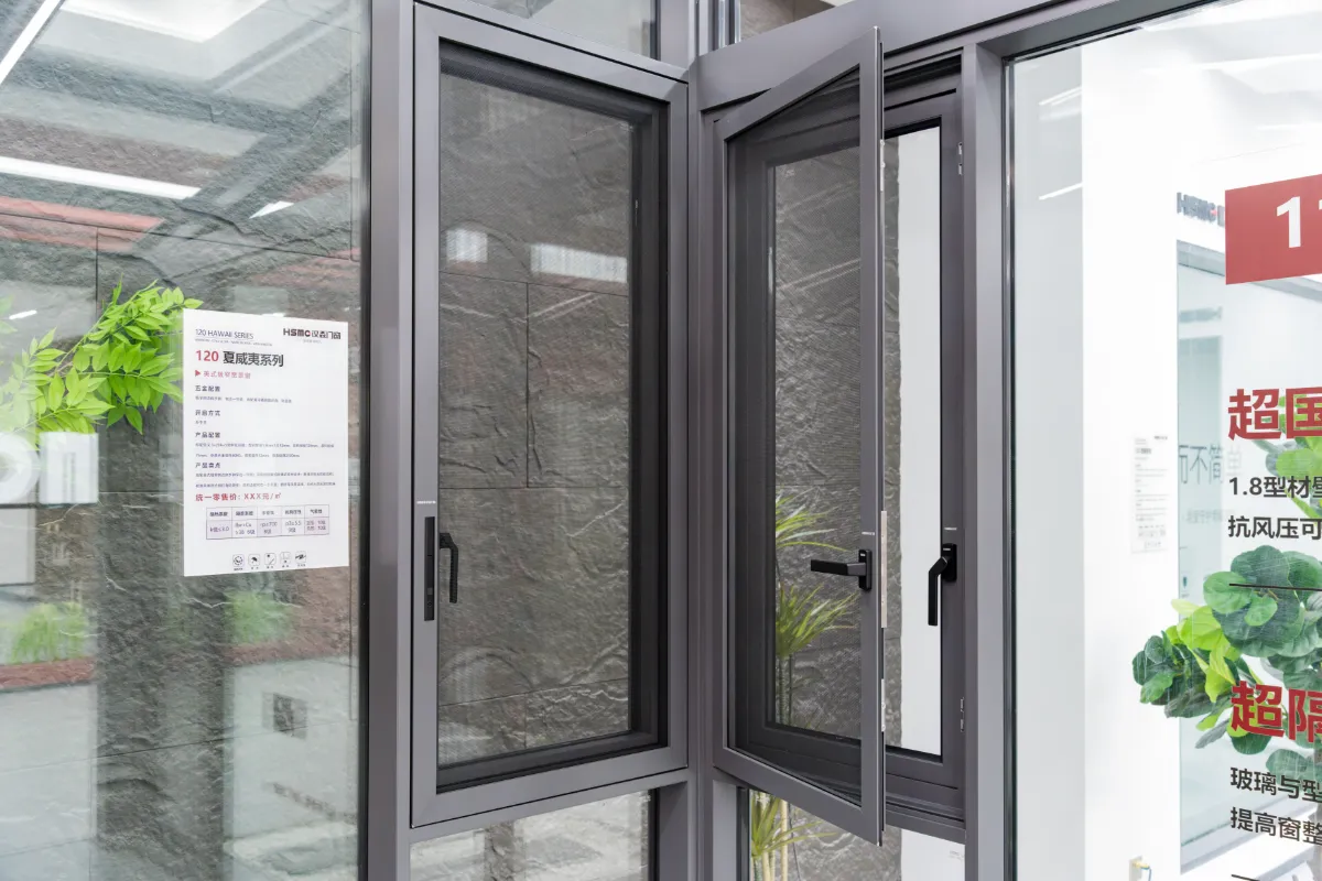 Aluminum window