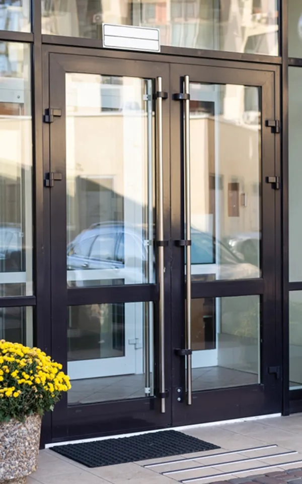 door01